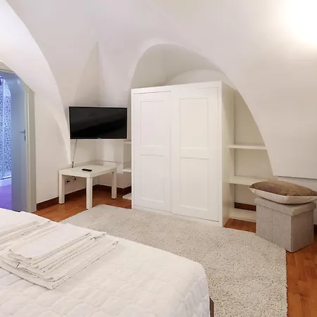 Goodstay La Suite 10 - Rooms - Lecce Exterior foto